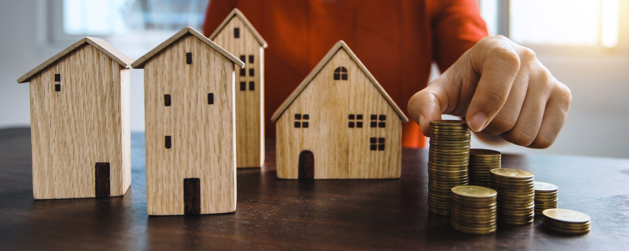 Pièces empilées et maisons miniatures planification